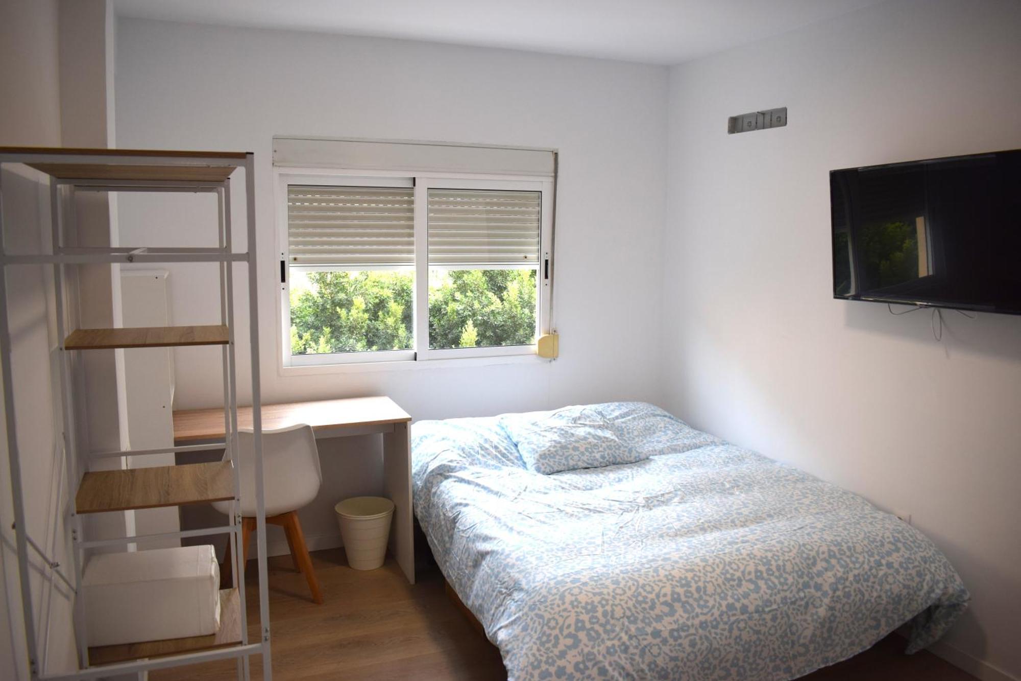 Bueno, Bonito Y Barato Apartment Malaga Exterior photo